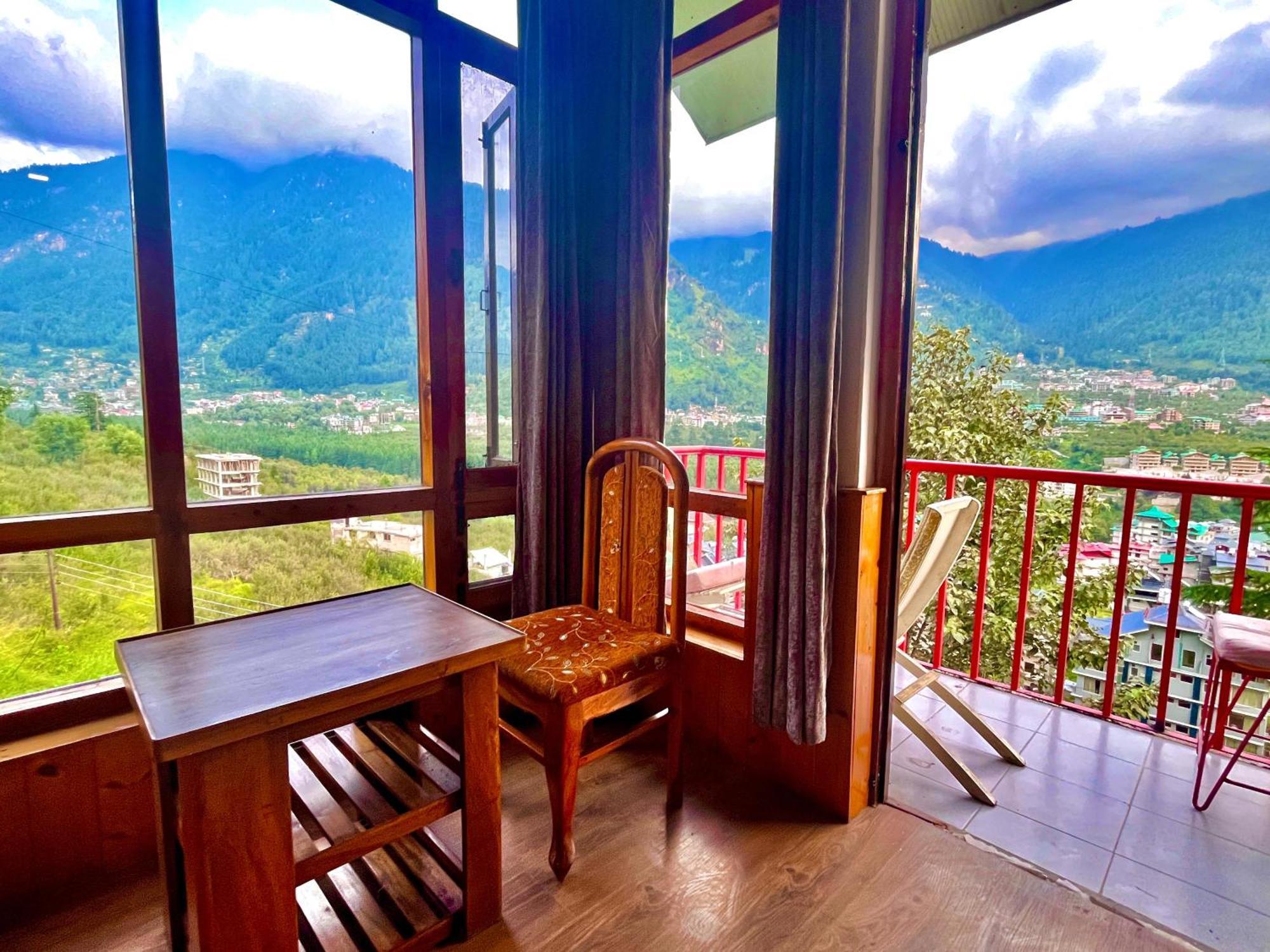 Himalayan River Mountain View 2 Bedrooms Cottage, Manali エクステリア 写真